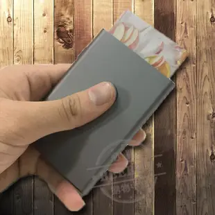 BEEBUY 全新 自動 推出 輕薄 磨砂 名片盒/名片夾/信用卡夾 多色可選 自動名片盒 手推名片 (3.8折)