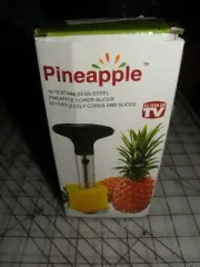 Pineapple Corer Slicer Cutter Peeler Stainless Steel Kitchen Easy NIB Fruit