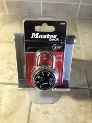 *NEW* MASTER LOCK Padlock 1500D Preset Combination Lock