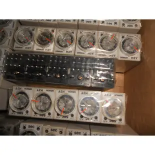 OMRON 小型計時器 H3Y-4 TIMER DC24V STP7-4 (d1)