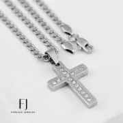 Men's Stainless Steel,Silver,CROSS CZ Pendant 20" Cuban Curb Chain*Unisex*Box