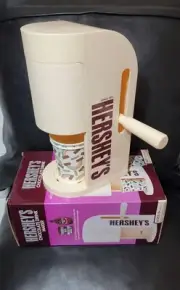Hershey's Hot Chocolate Drink Maker With Drink Cup Battery Operated Gift Set
