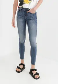 在飛比找ZALORA購物網優惠-Alba Skinny Ankle Grazer Jeans