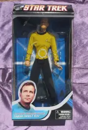Diamond Select Star Trek Captain Kirk Ultimate Quarter Scale Figure Original Box