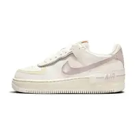 在飛比找PChome24h購物優惠-Nike W Shadow Air Force 1 女 米白