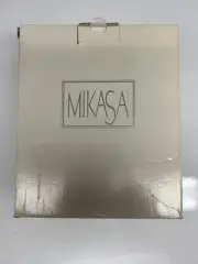 MIKASA CANDLE HOLDERS JAMESTOWN GOLD Set of 2 Crystal candle sticks 7 3/4"