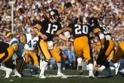 Terry Bradshaw Super Bowl 1980's NFL Photo