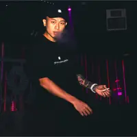 在飛比找蝦皮購物優惠-2023  Hip Hop Gentlemen「ROSE L