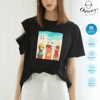 在飛比找momo購物網優惠-【OUWEY 歐薇】夏日少女膠印挖肩棉質上衣(黑色；S-L；