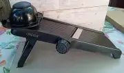 Oneida Mandoline Slicing Set
