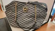 Michael Kors Jet Set Travel Tote