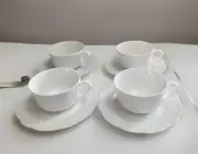 4 DANSK LIMOGES FRANCE Lierre Sauvage GRAPE VINES WHITE Tea/Coffee Cups Saucers