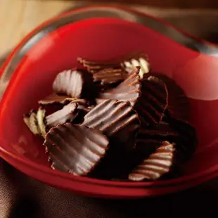 【預購】Royce' 巧克力薯片 洋芋片 楓糖 杏仁 奶酪 白巧克力 綜合 禮盒