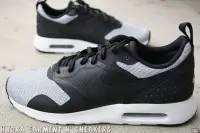 在飛比找Yahoo!奇摩拍賣優惠-【HYDRA】NIKE AIR MAX TAVAS SE 黑