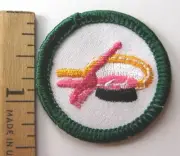Retired Girl Scout Junior LOOKING YOUR BEST BADGE Brush Mirror Hygiene Patch