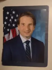 Dean PhillipsAutographed 8x10 Photo 2024 Prez Candidate Minnesota Congressman
