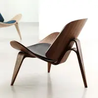 在飛比找樂天市場購物網優惠-丹麥簡約現代貝殼椅飛機椅北歐創意設計師客廳 單人沙發微笑椅意