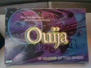 Parker Bros. Glow in the Dark OUIJA BOARD GAME 2001