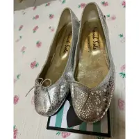 在飛比找蝦皮購物優惠-French sole 銀色芭蕾舞鞋