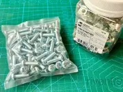 Hammond M6 Cage Nuts+Screws, Pack of 100 Sets, for square hole rails, Rack Mount