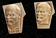 SALE!RARE Vintage Soviet USSR Communist Vladimir Lenin Pinback SET OF 2. 100YRS