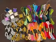 50+ Spools of Friendship Bracelet Thread+Spools+Gold and Silver (Bracelet Kit)
