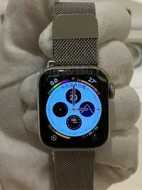 在飛比找Yahoo!奇摩拍賣優惠-「售出」「新果粉快搶」Apple Watch 4 40公釐銀