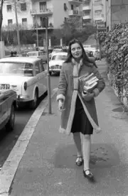 Isabella Rossellini holding some books 1974 Historic Old Photo