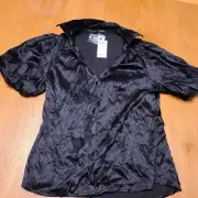 New With Tags Black ArdenB Silk Short Sleeved Button Front Top with sash size L