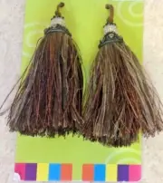 KEY TASSELS BROWN AND GREEN VARIGATED 4 INCHES LONG NIP