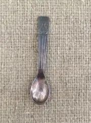 MADE IN ENGLAND CHROME PLATE SUGAR SHELL / JELLY Mini SPOONS