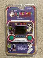 LAMB CHOP & FRIENDS Tiger Handheld Electronic LCD Game 1993 New