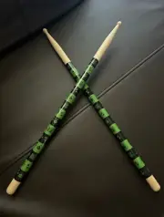 Scott Pilgrim vs the World Kim Pine Sex Bobomb Bob-Omb Exclusive Drumsticks