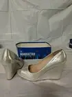 Manhattan Collection Women Silver waken sil High Wedges Open Toe Sz 10 ~ #143b