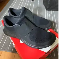 在飛比找蝦皮購物優惠-Nike free flyknit new  黑 二手 Us