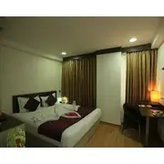 Hyphen Business Hotel