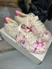André Saraiva x Arkitip x DC Shoes x INCASE Sneakers + Hip Bag Street Art