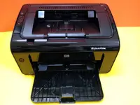 在飛比找Yahoo!奇摩拍賣優惠-(保固半年）HP LaserJet P1102w 　雷射印表