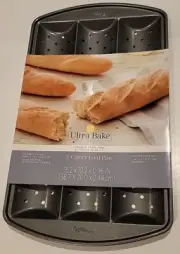 Wilton Baguette French Bread Loaf Pan Perforated Non Stick Carbon Steel 3 Cavity