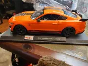 Maisto 2020 Mustang Shelby GT500 Diecast Model Car - Orange