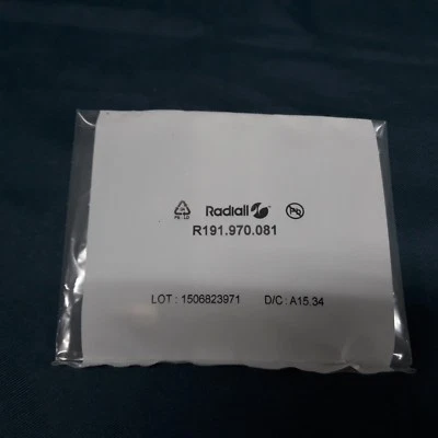 Radiall R191 970 081: Adapter 2.9(f) to 2.4(m) (NEW)