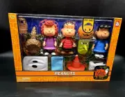 Peanuts It's The Great Pumpkin Charlie Brown Halloween Figures Linus Lucy Frieda