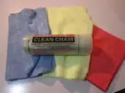 CHAMOIS & 5 MULTI PURPOSE CLOTHS.