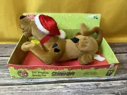 Vintage 2001 Cartoon Network Tail Wagging Singing Christmas Carols Scooby-Doo