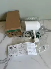 Vector V602W-WH Track Light Ceiling Track Light Interior Lighting Vector By Juno