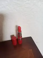 Avon EXTRA LASTING Lipstick ~ FIERY RED ~ FREE SHIPPING ~ Sealed