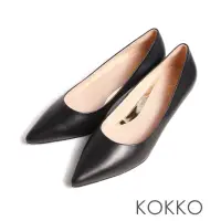 在飛比找momo購物網優惠-【KOKKO 集團】簡約大方綿羊皮尖頭低跟包鞋(黑色)