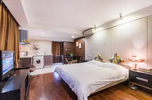 悦亭和美公寓(春熙路太古裏店)Yueting Sijimei Apartment (Chengdu Xinian)