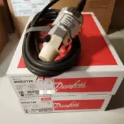 1PC Danfoss AKS33 060G2120 pressure transmitter