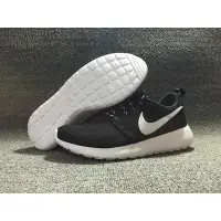 在飛比找旋轉拍賣優惠-【香港代購】NIKE ROSHE RUN 奧運倫敦 黑白勾 